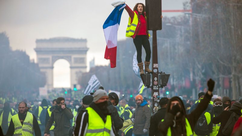 Touristen meiden Frankreich wegen "Gelbwesten"-Protesten