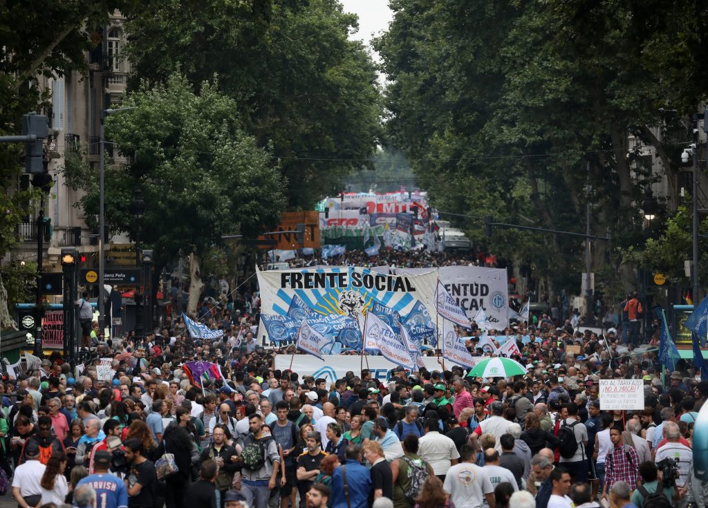 People protest increase in tariffs in Argentina