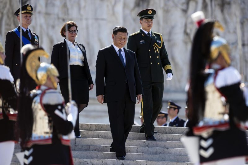 Chinas Präsident Xi wirbt in Italien für umstrittene "Neue Seidenstraße"