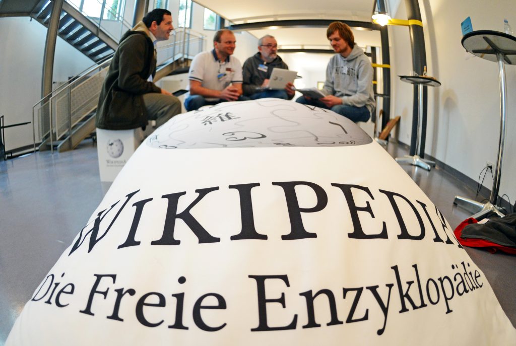 Wikipedia marks its 15th anniversary