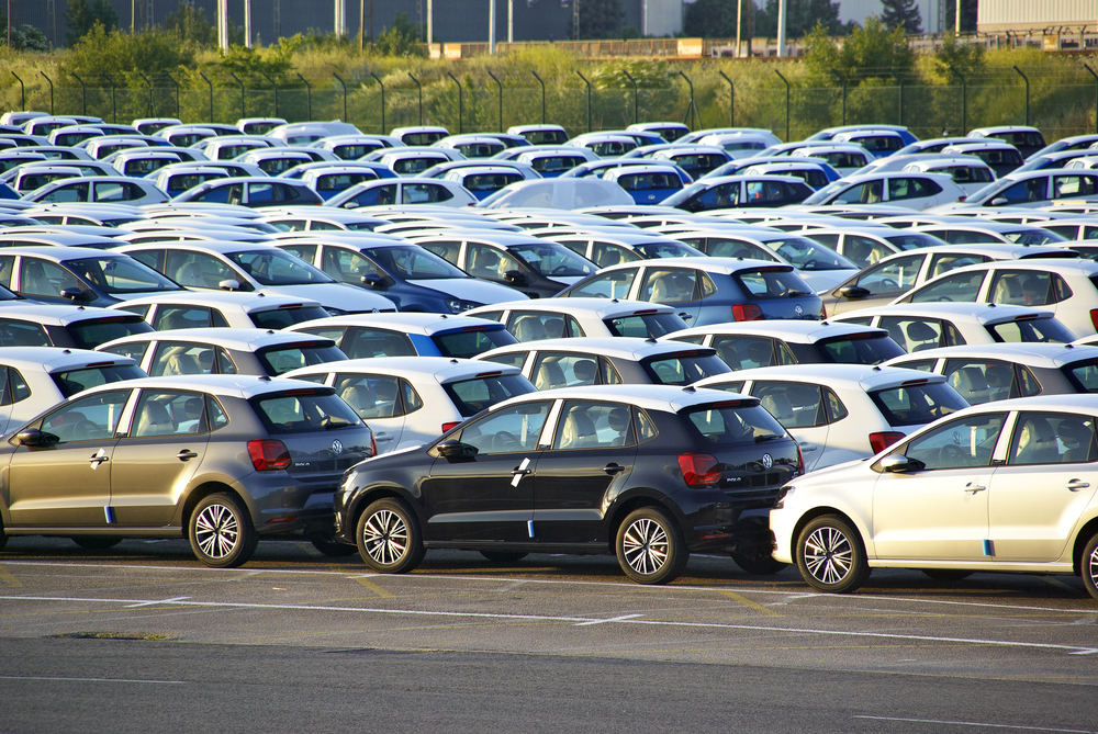 EU-Kommission erwägt Strafen gegen deutsche Autobauer