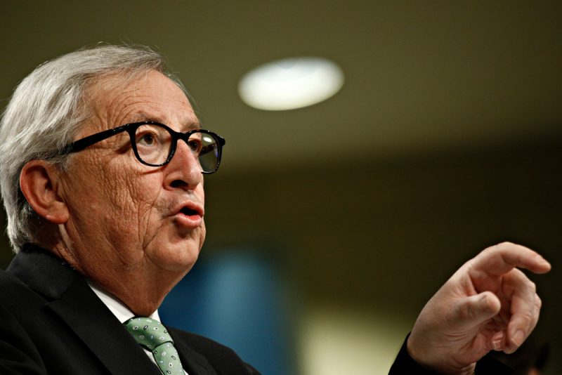Juncker betont, dass die Klimaziele für 2030 die oberste Priorität der EU sind und nicht der Plan für 2050