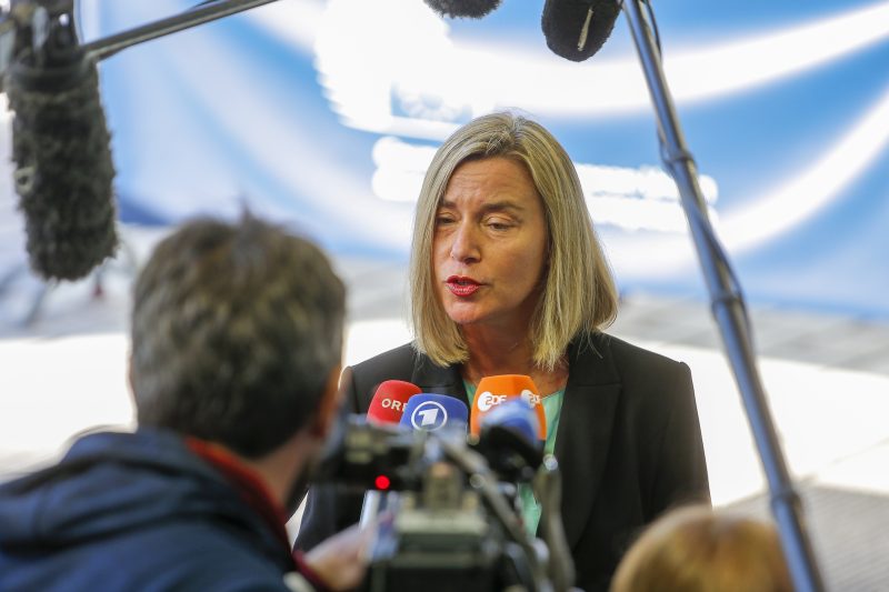 Iran: Europa ruft zur Mäßigung auf; USA mit neuen Sanktionen