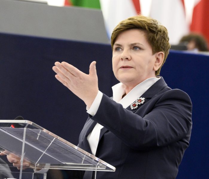 EU-Parlamentsausschüsse: Rechtskonservative erneut abgelehnt; Streit mit PiS droht