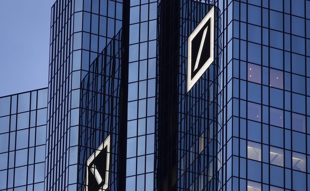 Reports: Deutsche Bank considers cutting up to 20,000 jobs
