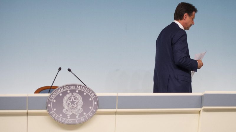 Conte attackiert Salvini - und tritt zurück