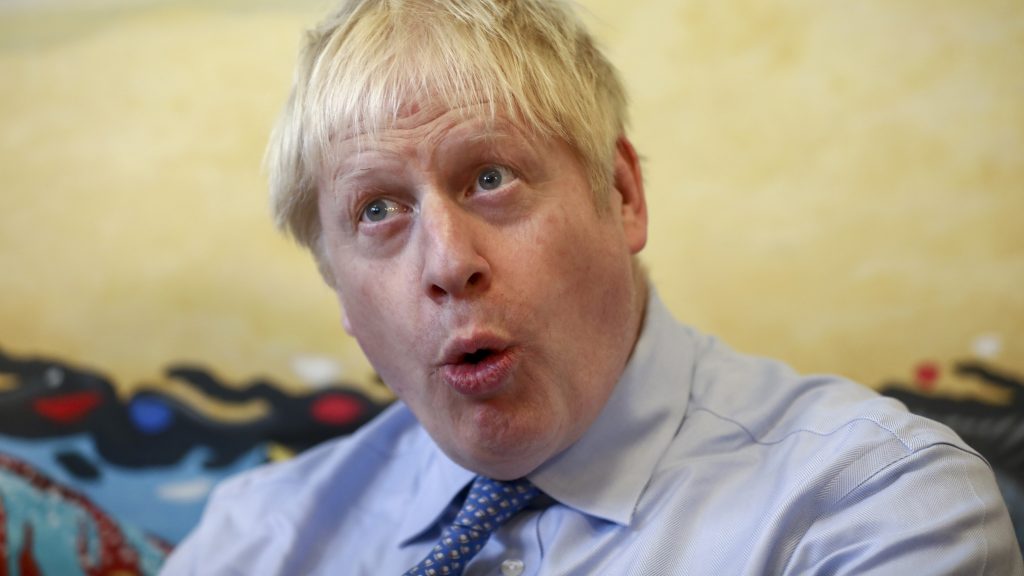 epa07780537 British Prime Minister Boris Johnson speaks to nurses during a visit to the Royal Cornwall Hospital in Truro, Britain, 19 August 2019. According to reports, Prime Minister Johnson will tell German Chancellor Angela Merkel and French President Emmanuel Macron this week the EU must offer an acceptable new deal or face Britain leaving without one. Labour leader Jeremy Corbyn on 19 August said that he will bring a no-confidence vote in government to stop No-deal Brexit.  EPA-EFE/SIMON DAWSON / POOL