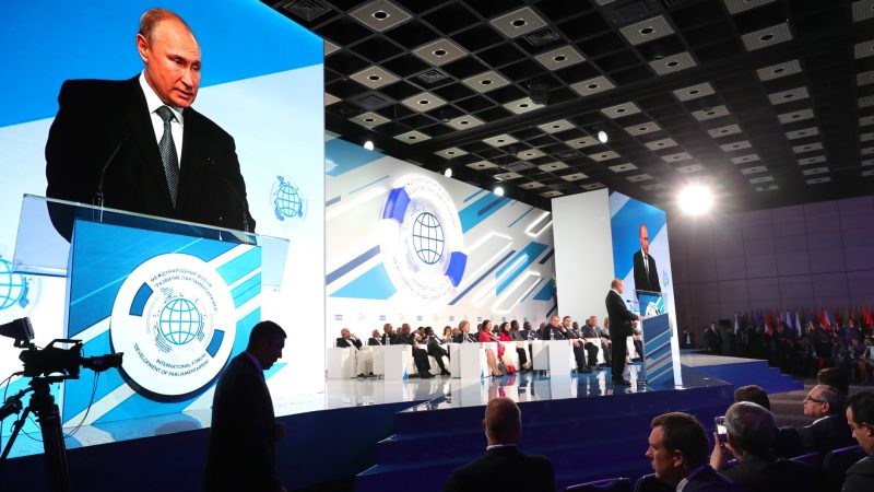 Russland warnt vor "Absolutismus" der erneuerbaren Energien