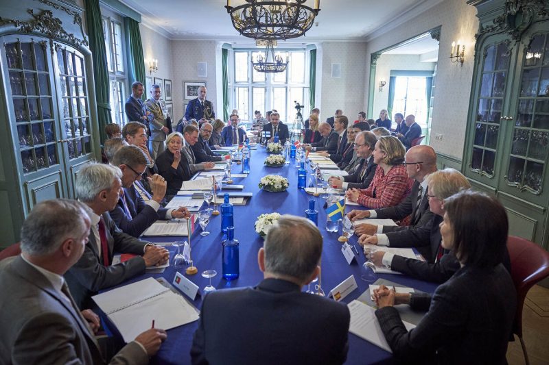 Macrons europäische Militärkoalition wächst