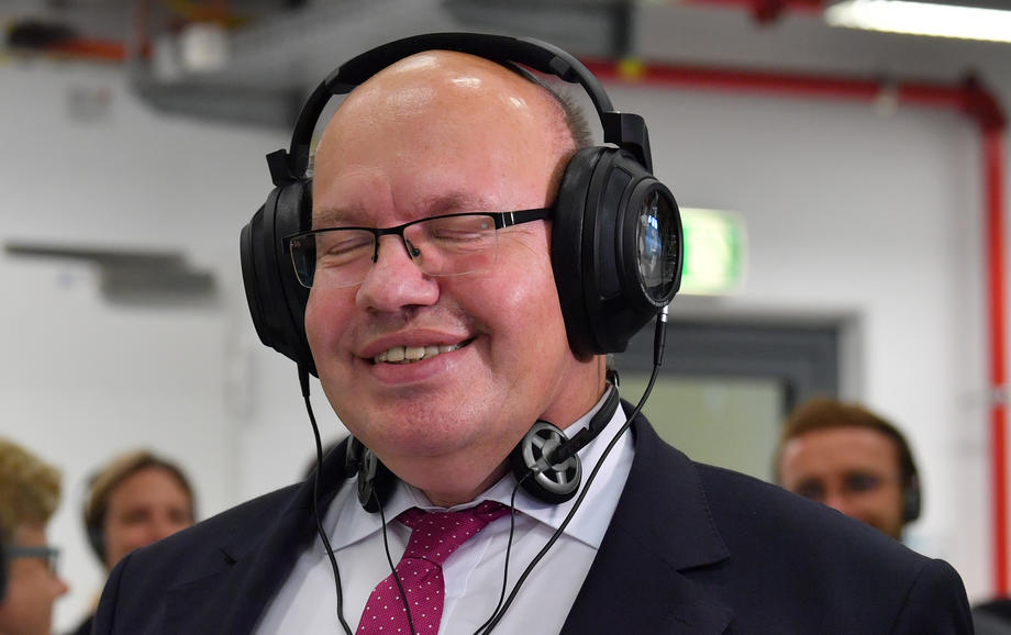Altmaier journey on economics