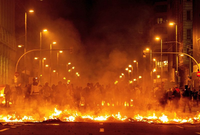 Nach "historischem" Urteil: Spanien bereitet sich auf wochenlange Proteste vor