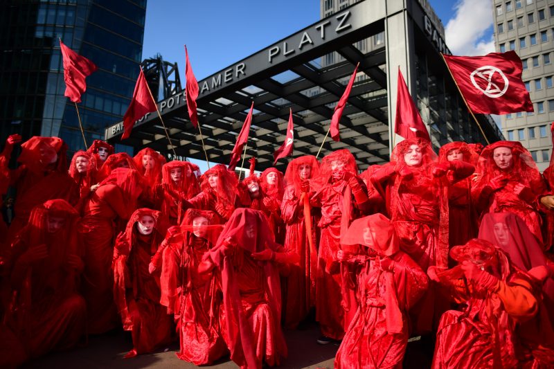 Klimaaktivisten beginnen mehrtägige Blockade in Europas Städten