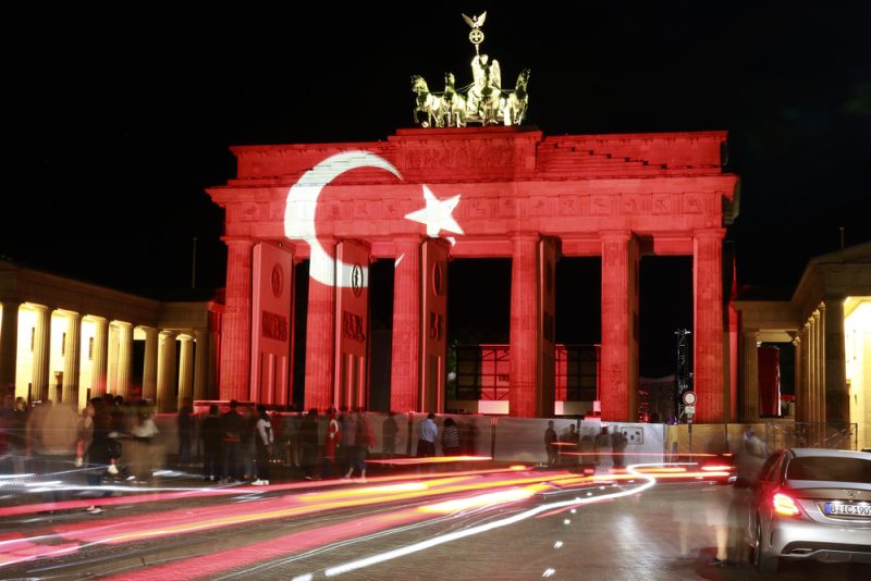 Nur ein bisschen Flagge zeigen