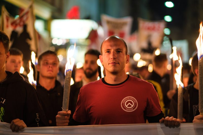320-prozentiger Anstieg rechtsextremer Terroranschläge seit 2013