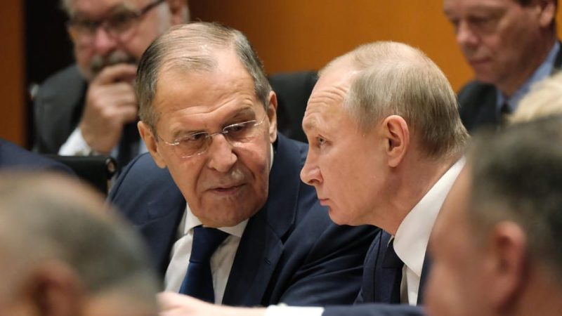 Putin präsentiert neue Regierungsmannschaft - Außenminister Lawrow bleibt im Amt