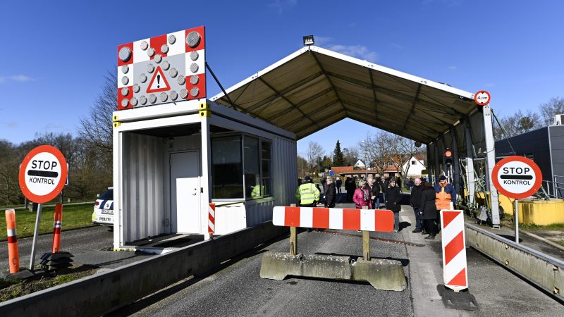 Regierungskreise: Deutschland schließt Grenzen ab Montagmorgen