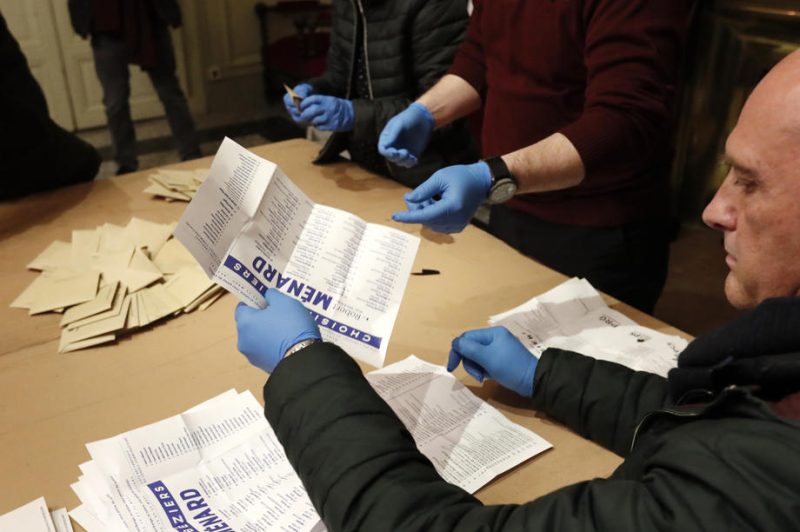 Prognosen: Historisch niedrige Beteiligung bei Kommunalwahlen in Frankreich