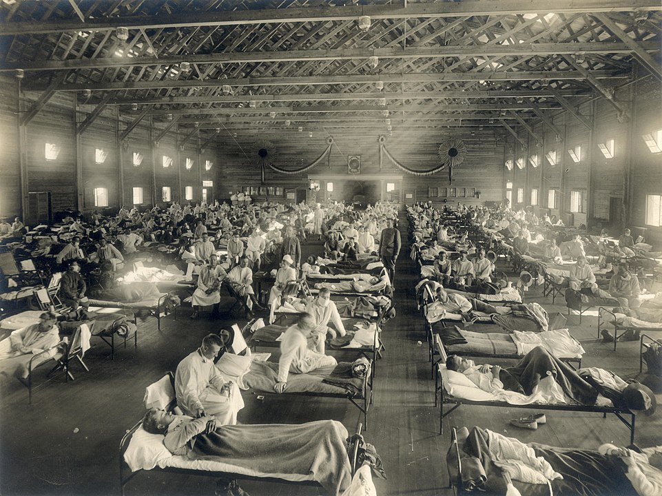 961px-Emergency_hospital_during_Influenza_epidemic,_Camp_Funston,_Kansas_-_NCP_1603