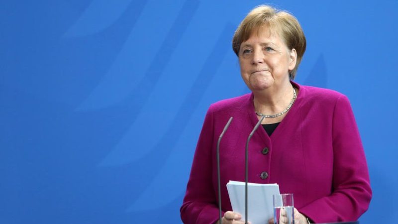 Deutschland verlängert Kontaktbeschränkungen, aber kündigt Lockerungen an