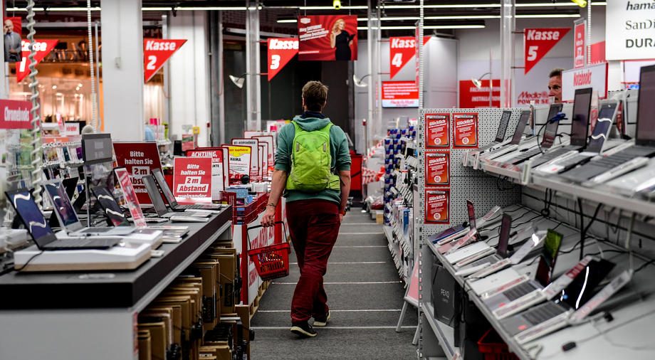 Shops with area up to 800 square meters were allowed to open in Germany