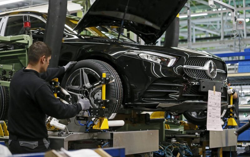 Vor dem Auto-Gipfel: Kaufprämien oder nicht?