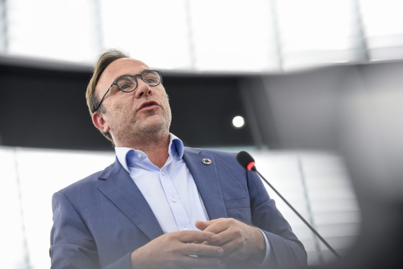 MEP: Präzisionslandwirtschaft sollte Teil der Wiederaufbaupläne sein