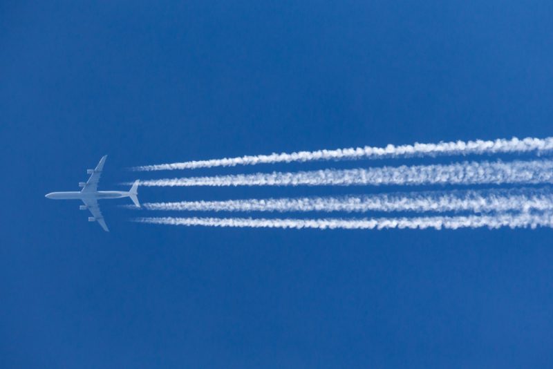 Kommission arbeitet sich an neuen Emissionsregelungen für die Luftfahrtbranche ab