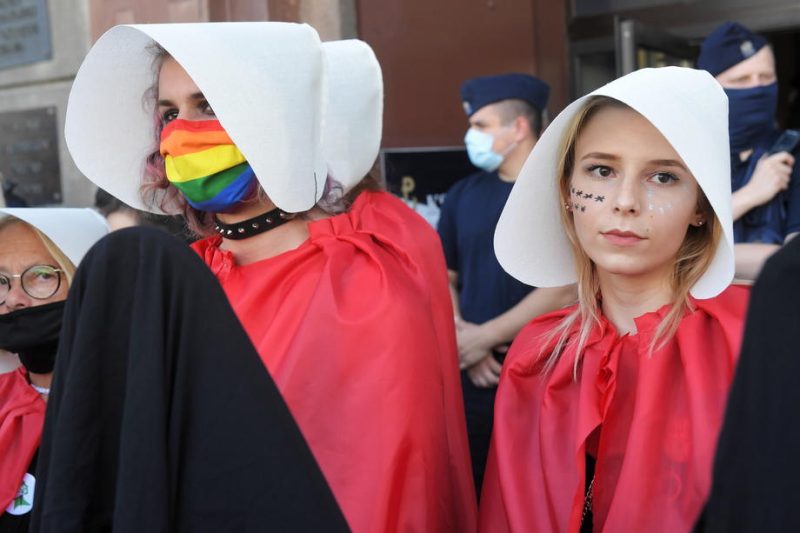 Europarat alarmiert über Polens drohenden Rückzug aus Frauenrechtsabkommen