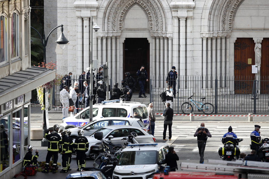 Knife attack in French city of Nice