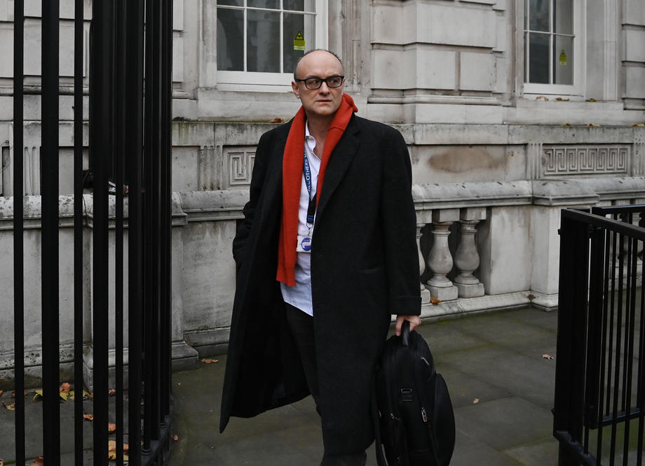 Dominic Cummings plans to step down by Christmas.
