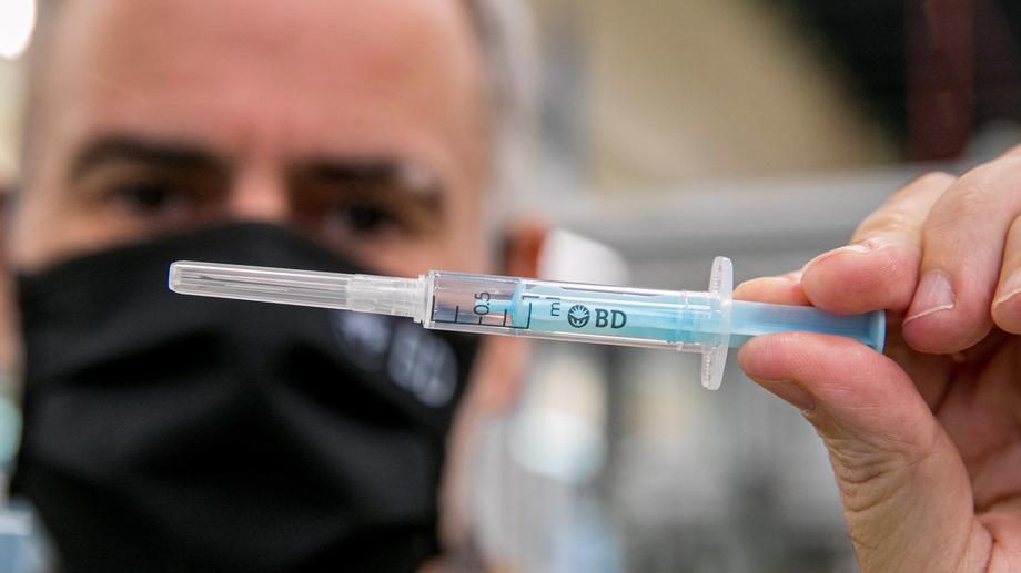 Syringes manufactured in Aragon to vaccinate more than 400 million people