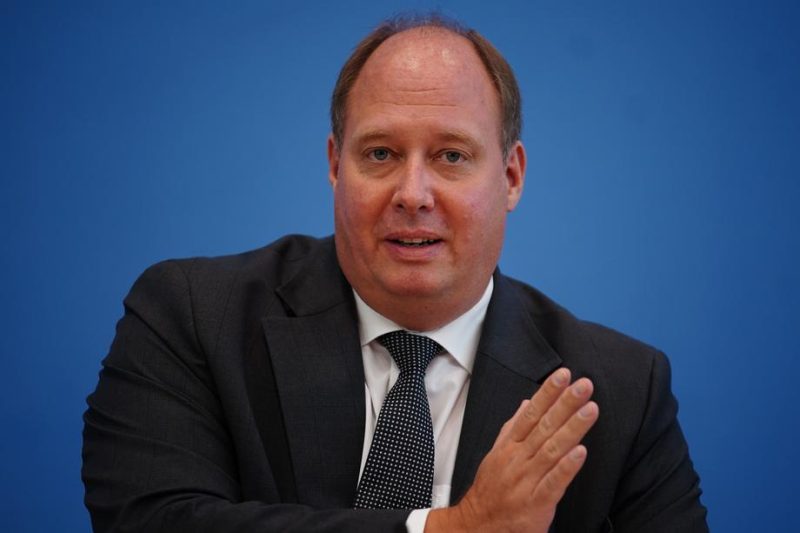 Kanzleramtsminister Braun fordert energische Corona-Maßnahmen von Nachbarstaaten
