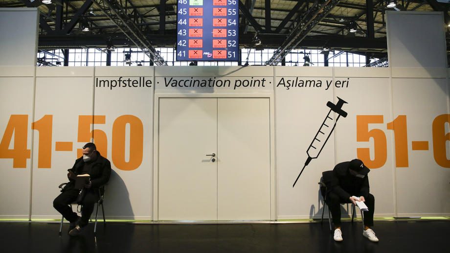 Coronavirus vaccine campaign in Germany