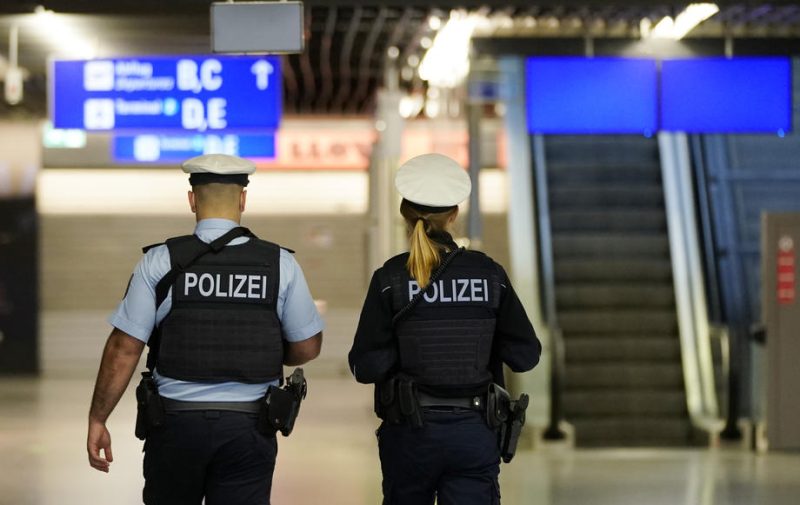 Sind Einreiseverbote und Grenzschließungen jetzt sinnvoll?