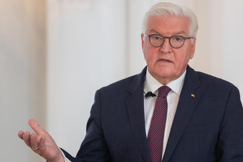 Steinmeier lädt zum Gespräch über Klimaschutz in der Automobilindustrie