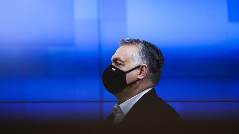 "Systemischer" Betrug: Kommission drängt Ungarn zur Reform öffentlicher Beschaffungen