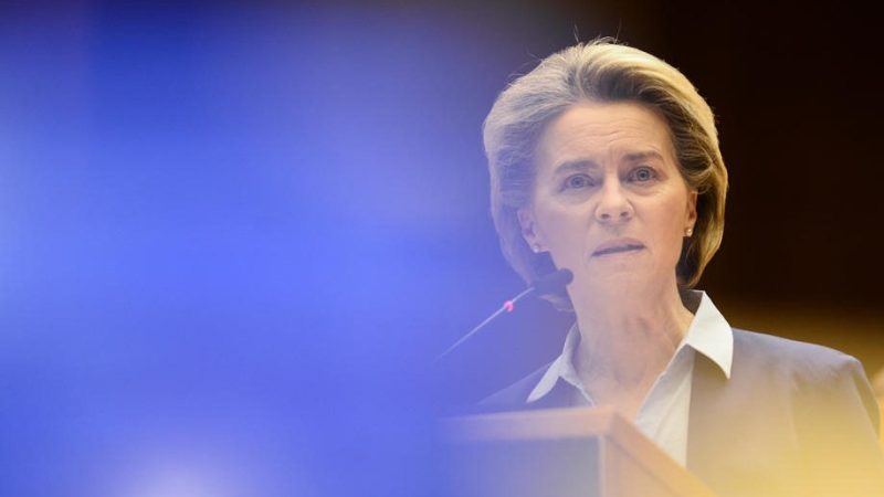 Das Schuldeingeständnis von Ursula von der Leyen