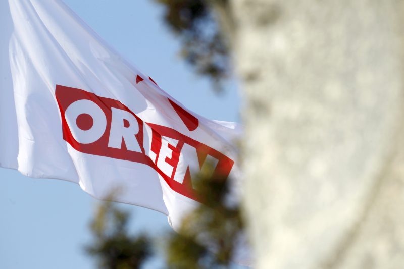 Polen soll Aufkauf von Gas-Monopolist überprüfen