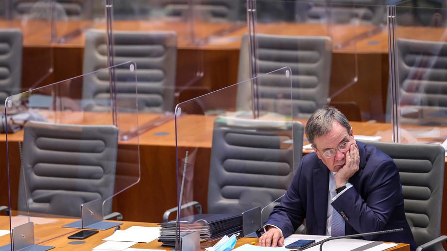Special session of the state parliament of North Rhine-Westphalia amid coronavirus pandemic