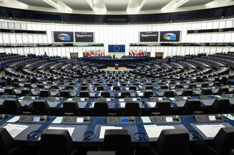 MEPs stimmen zu britischem Handelsabkommen ab & wollen keine weiteren Zugeständnisse machen
