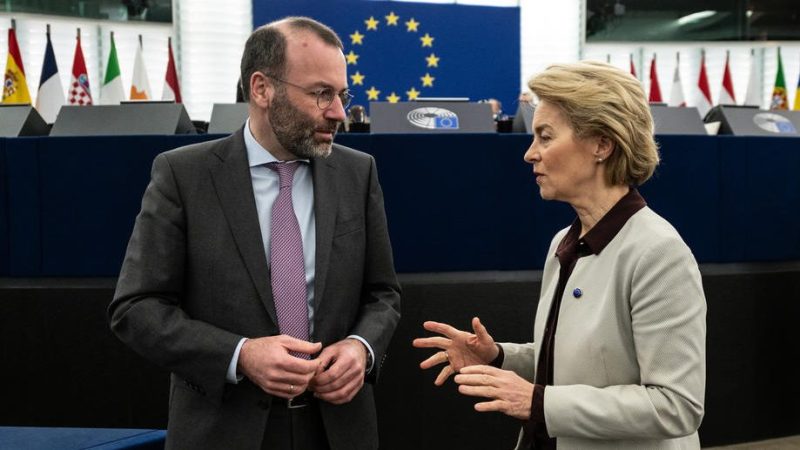EVP-Fraktionschef fordert im Ukraine-Konflikt "unmissverständliche Botschaft" an Moskau