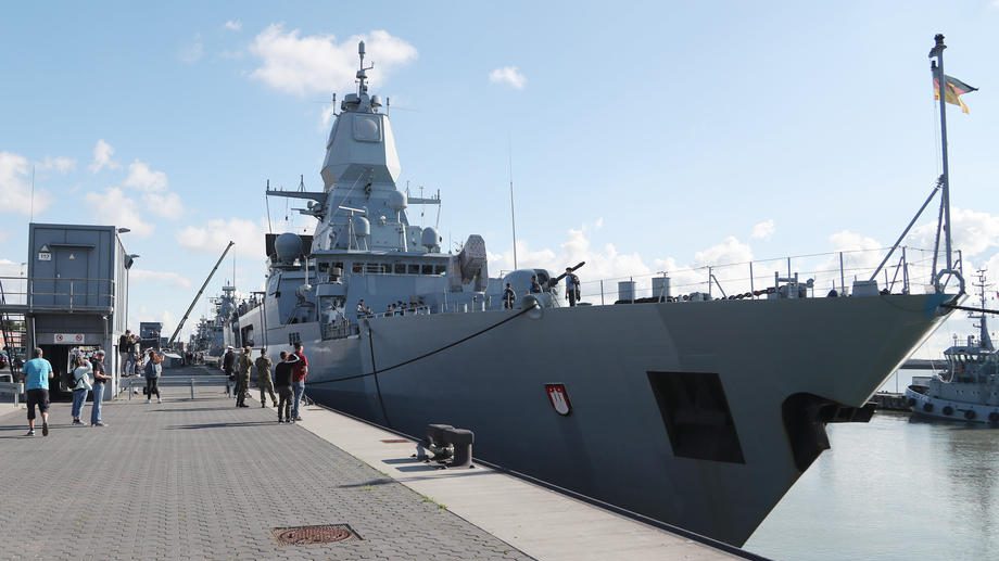 German frigate ‚Hamburg‘ leaves for the Mediterranean