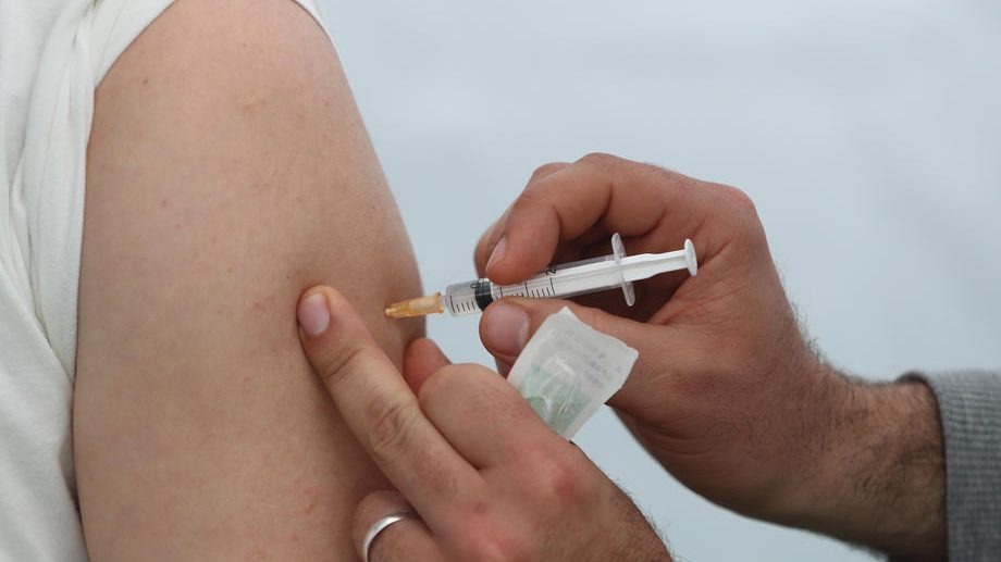 COVID-19 vaccinations in Tunis