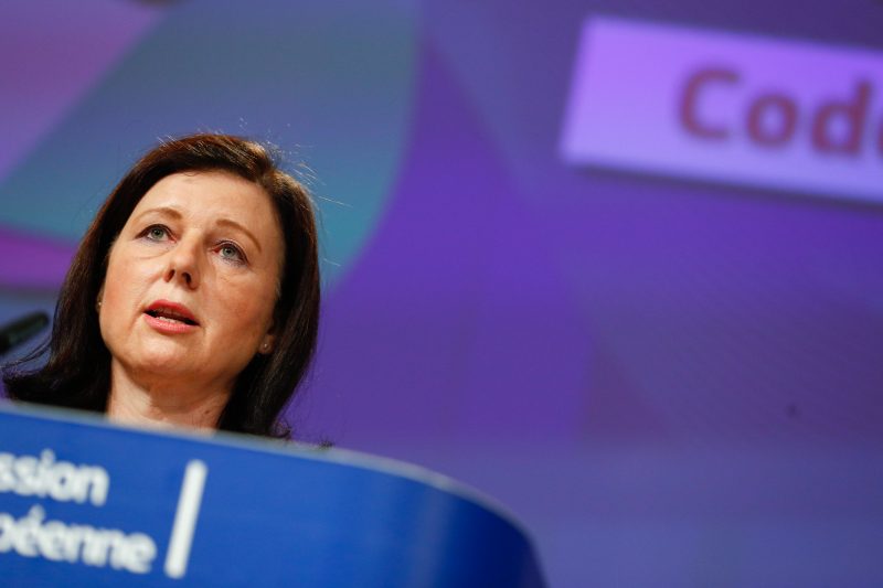Kommission stellt "Leitlinien" gegen Desinformation vor