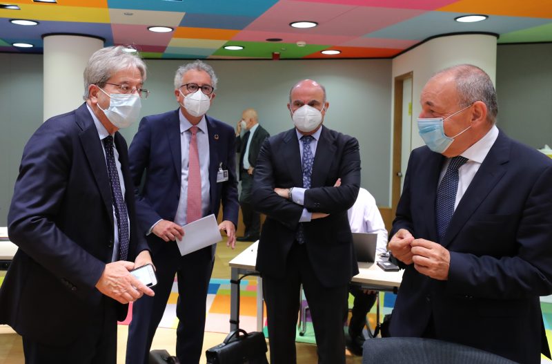 Erste Recovery-Pläne abgesegnet; Gelder können an 12 EU-Staaten gezahlt werden