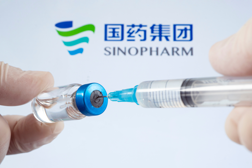 A,Vaccination,Syringe,And,A,Glass,Ampoule,With,A,Clear