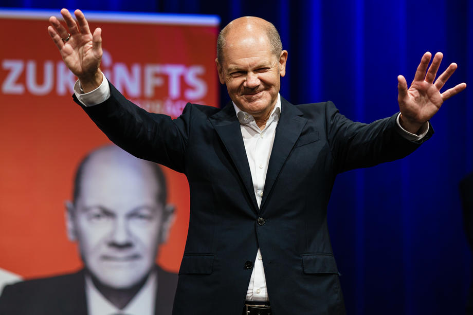 SPD top candidate for the federal elections Olaf Scholz citizen talk