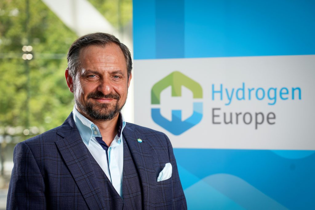 Bild-Jorgo-Chatzimarkakis_c_Hydrogen_Europe