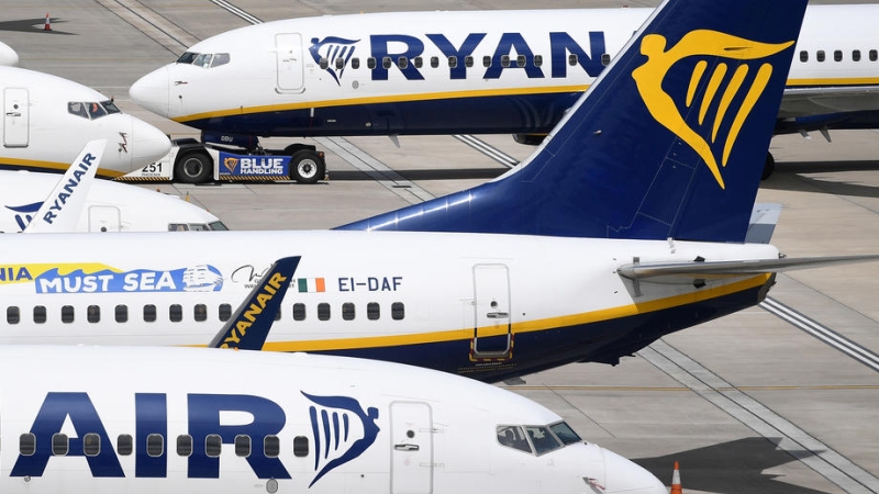 Ryanair und Lufthansa streiten sich über EU-Slot-Regelungen