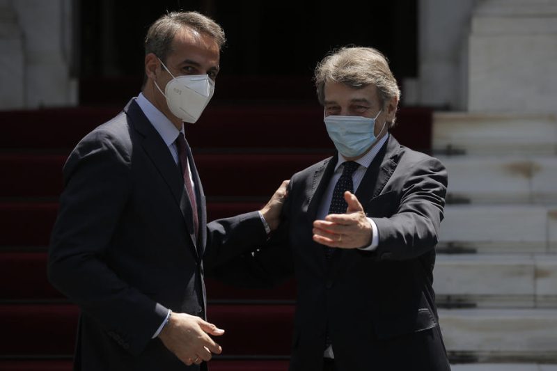 Griechischer Premierminister kollidiert erneut mit Sassoli wegen afghanischer Flüchtlinge